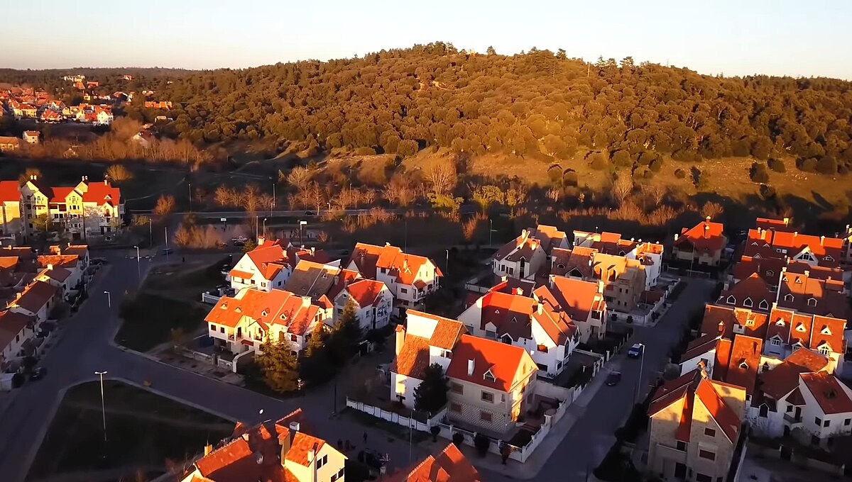 Ifrane, atlas mountain day trip